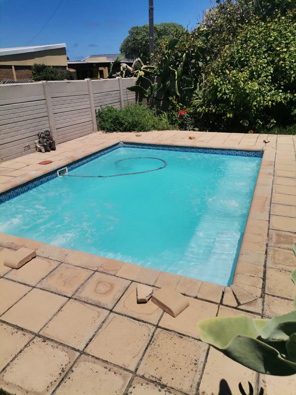3 Bedroom Property for Sale in Gouritsmond Western Cape
